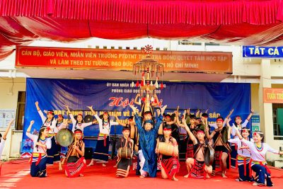 Tham gia Hội thi hoạt động trải nghiệm về bảo tồn và phát huy bản sắc văn hóa các dân tộc thiểu số huyện Trà Bồng năm 2024