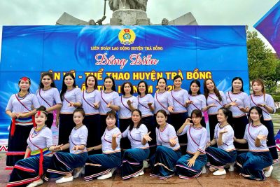 Giáo viên, nhân viên trường tham gia Đồng diễn Dân vũ – Thể thao năm 2025