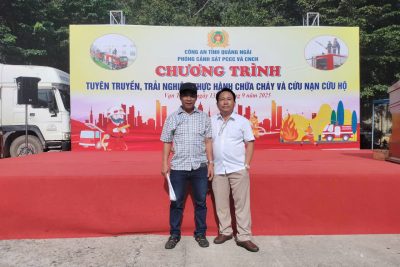 Tham gia chương trình tuyên truyền, trải nghiệm, thực hành chữa cháy và CNCH